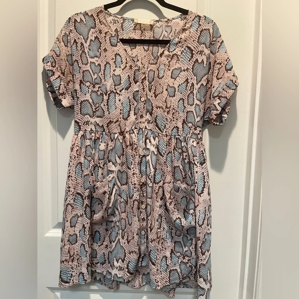 Altar’d State Snake print‎ button down dress XS